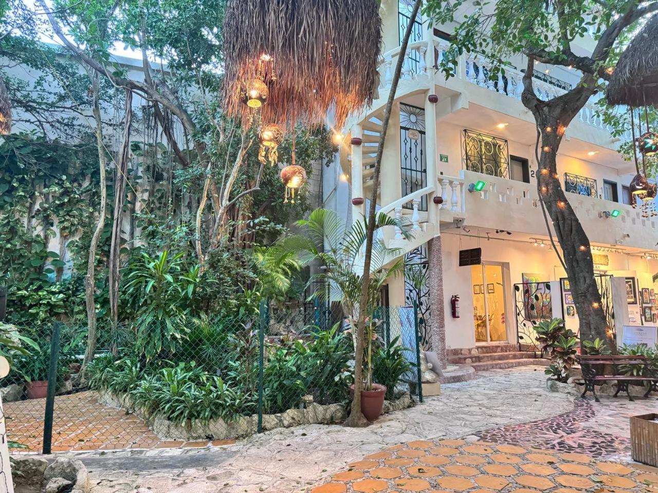 Hotel Ha Garden Gallery - 5Th Avenue Плая-дель-Кармен Экстерьер фото
