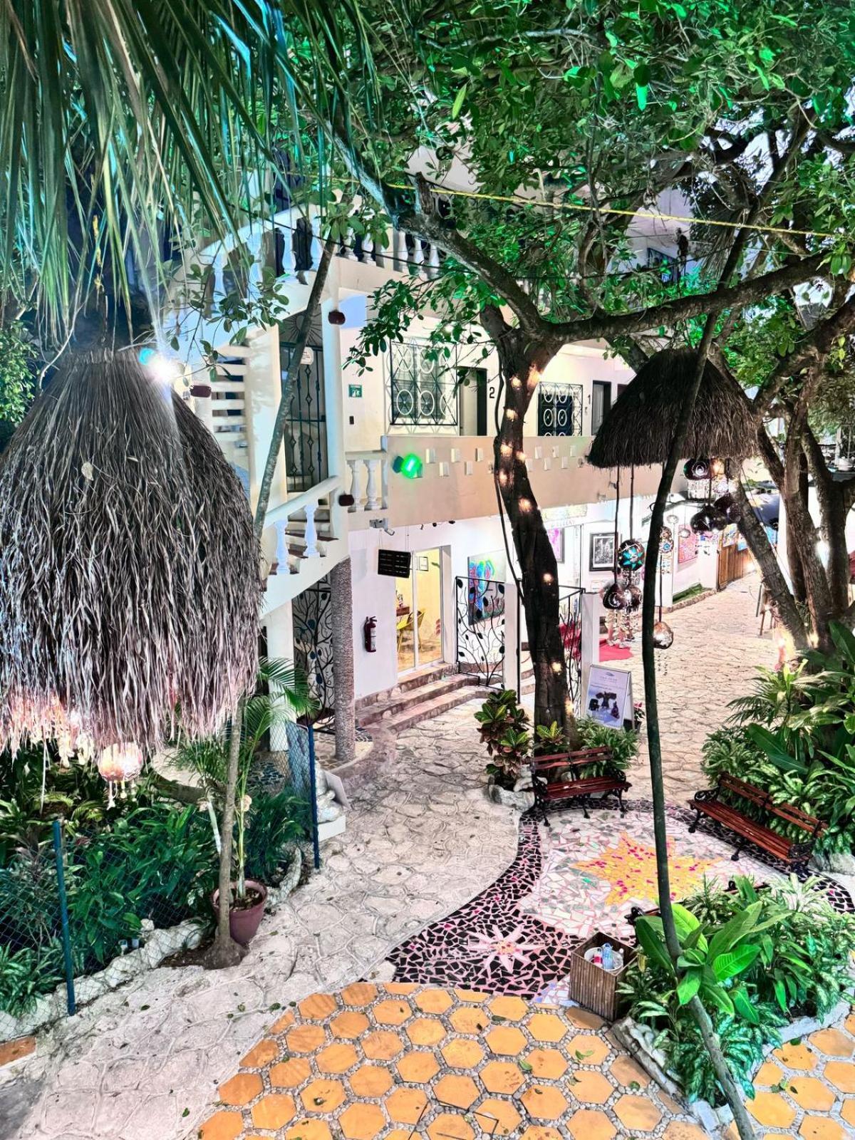 Hotel Ha Garden Gallery - 5Th Avenue Плая-дель-Кармен Экстерьер фото
