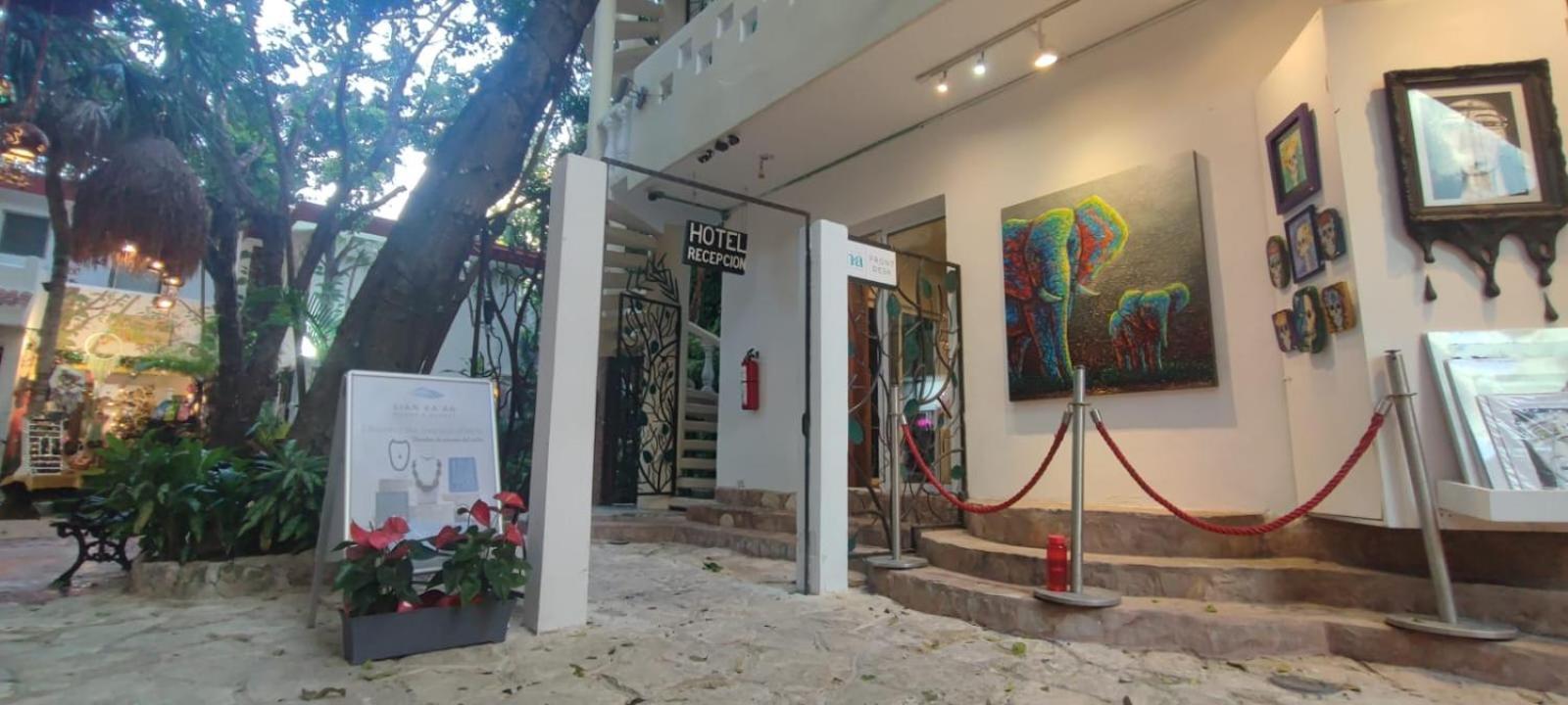 Hotel Ha Garden Gallery - 5Th Avenue Плая-дель-Кармен Экстерьер фото